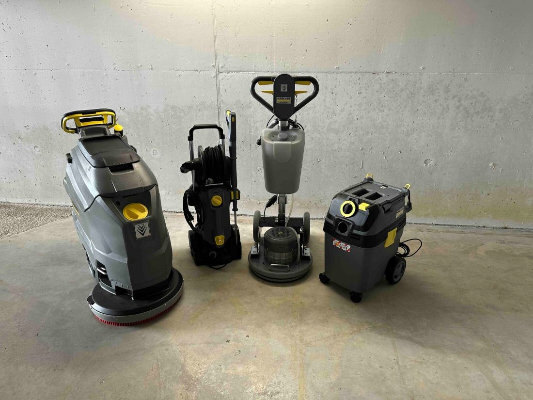 Maschinenpark von Horvath Reinigung: Kärcher Scheuersaugmaschine, Hochdruckreiniger, Einscheibenmaschine und Nasssauger